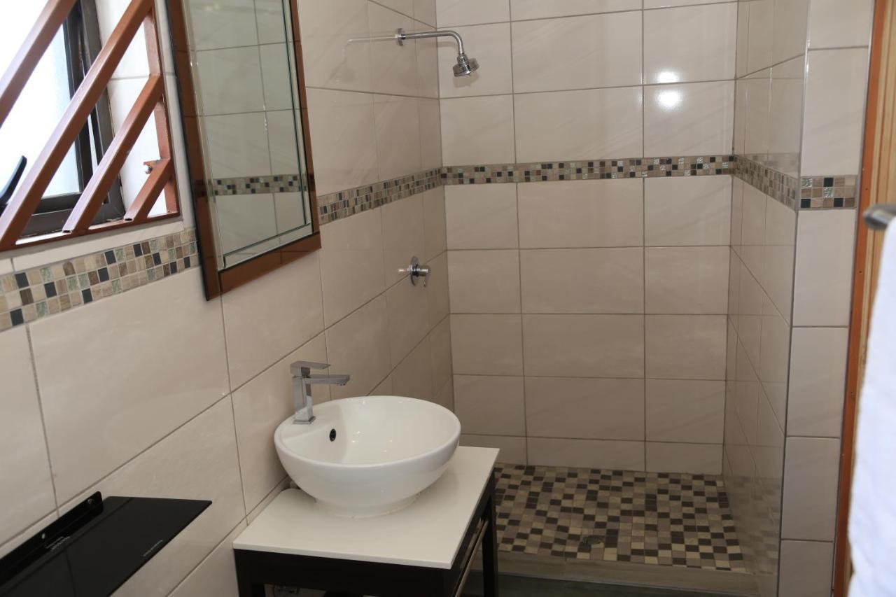 Coco Palm Bed & Breakfast Windhoek Exterior photo