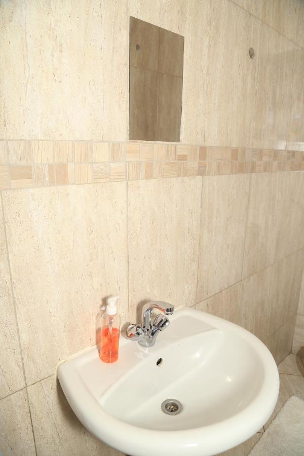 Coco Palm Bed & Breakfast Windhoek Exterior photo